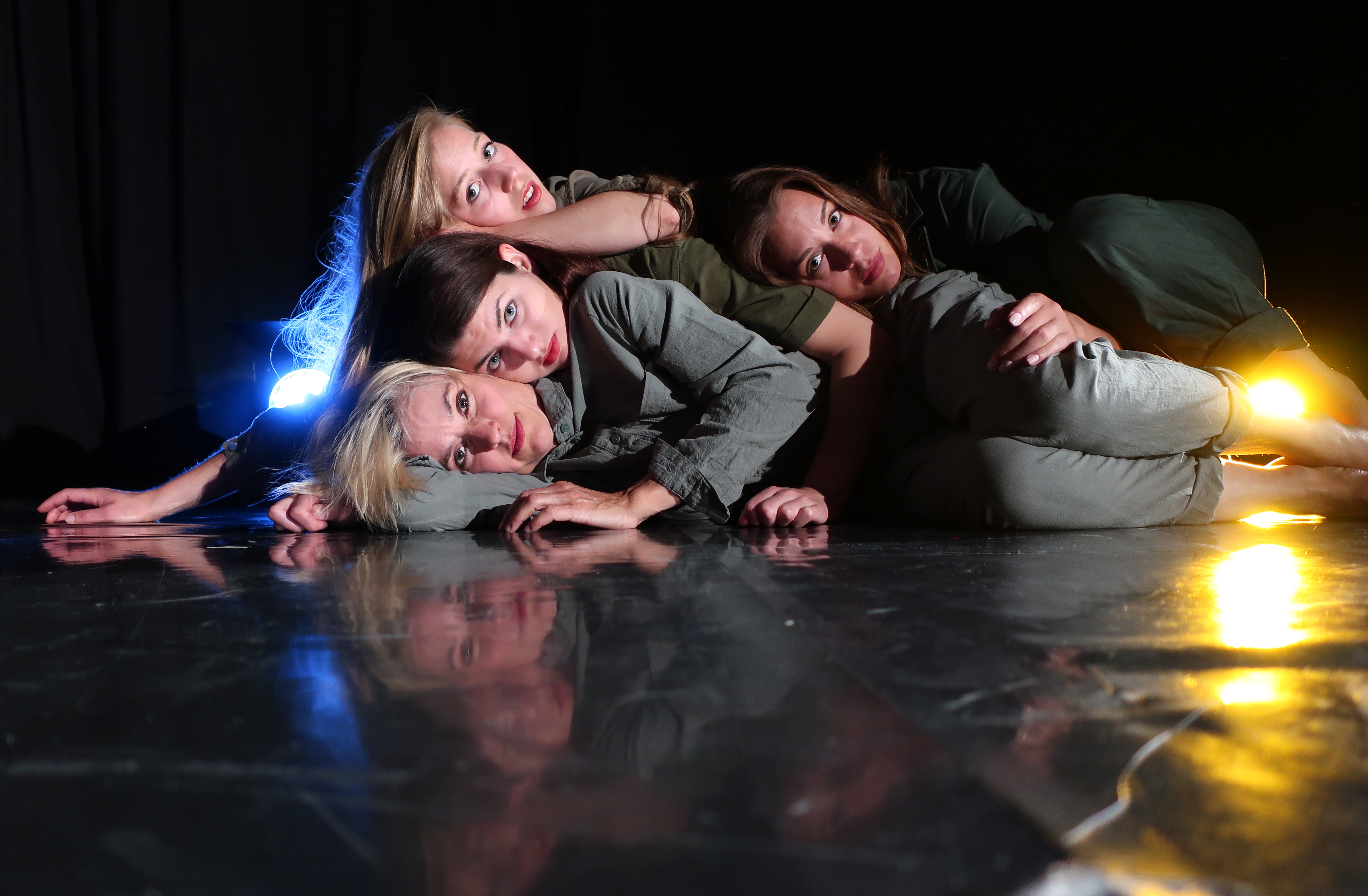 Comart – «Seven Days»